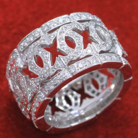 cartier entrelaces ring